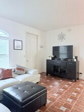 11937 Sturbridge Ln in Wellington, FL - Building Photo - Building Photo