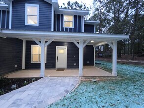 4699 Meadow Lake Dr in Crestview, FL - Building Photo - Building Photo