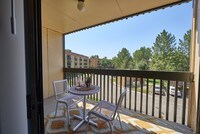 Building Photo - Dayton Crossing Apartamentos in Denver, Colorado
