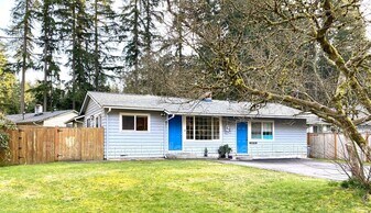 4118 Jewell Rd in Bothell, WA - Building Photo