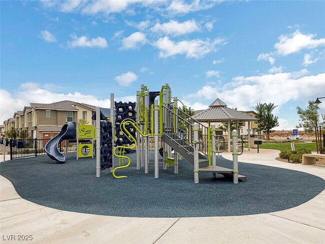 property at 2824 Copper Wind Ln