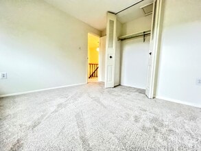 205 Old Ridge Rd in Coraopolis, PA - Building Photo - Building Photo