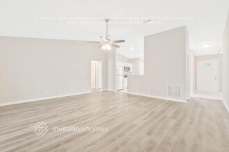 390 Turtle Dove Dr in Orange Park, FL - Foto de edificio - Building Photo