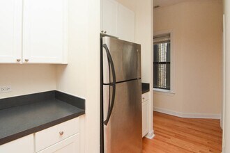 4715 N Sheridan Rd in Chicago, IL - Building Photo - Building Photo