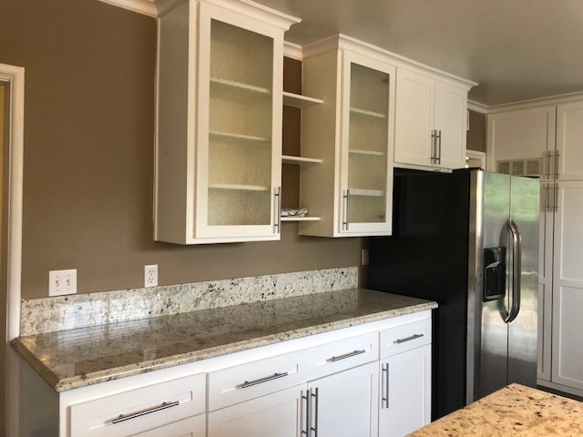 3721 Corinth Ave in Los Angeles, CA - Foto de edificio - Building Photo