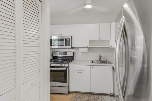 200 E Royal Palm Rd in Boca Raton, FL - Building Photo - Building Photo