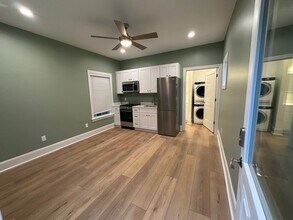 1008B-10012 Street in Port Royal, SC - Building Photo - Building Photo