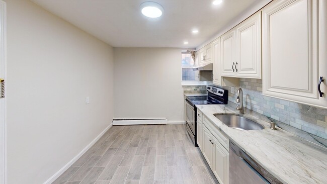 51 Colborne Rd in Boston, MA - Foto de edificio - Building Photo