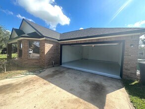 15007 Jerek Dr in Houston, TX - Building Photo - Building Photo