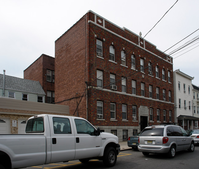 157-159 Adams St in Newark, NJ - Building Photo - Building Photo