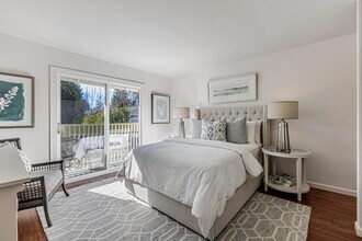 10995 Northseal Square in Cupertino, CA - Building Photo - Building Photo