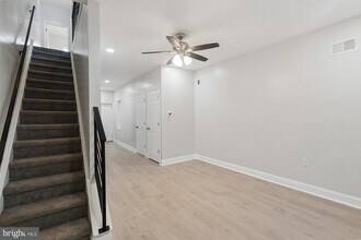 5213 Rodman St in Philadelphia, PA - Building Photo - Building Photo