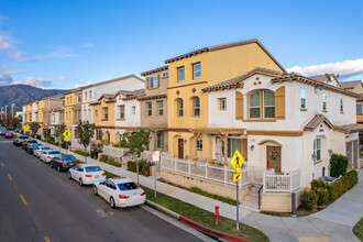 Citrus Junction in Azusa, CA - Building Photo - Primary Photo