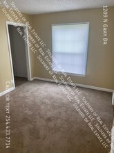 1209 N Gray St in Killeen, TX - Building Photo - Building Photo
