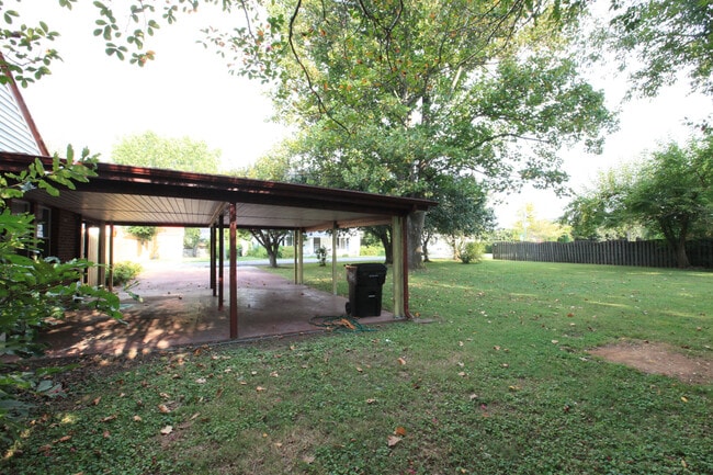 1301 Richland Pl in Murfreesboro, TN - Building Photo - Building Photo