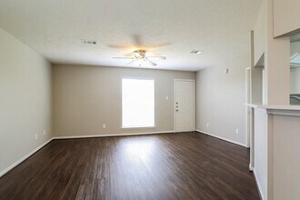 12339 Westwold Dr in Tomball, TX - Building Photo - Building Photo