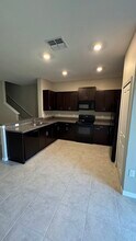 7209 Sweet Alyssum Ct in Tampa, FL - Building Photo - Building Photo