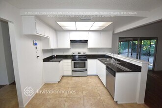 2899 Sagemill Way in Sacramento, CA - Building Photo - Building Photo