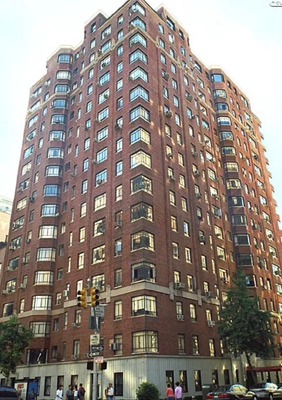 20 5th Ave, Unit 01E