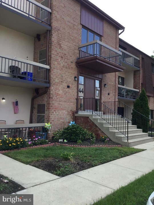 44203 Delaire Landing Rd Photo