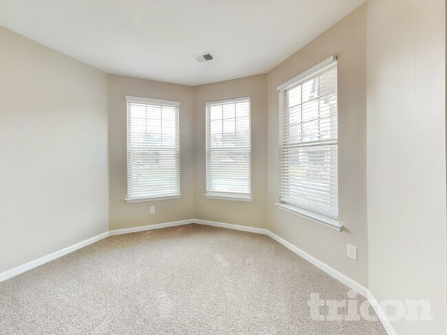 3554 Hideaway Ln in Loganville, GA - Foto de edificio - Building Photo