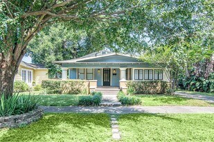 310 E Idlewild Ave in Tampa, FL - Building Photo