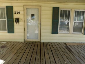 1139 Dearborn St in Augusta, KS - Building Photo - Building Photo