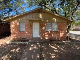 1900 Huff St in Wichita Falls, TX - Building Photo