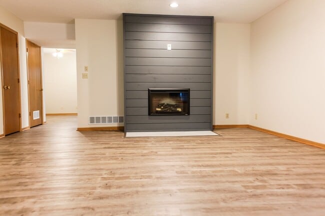 1610 Old Glory Rd in Lincoln, NE - Building Photo - Building Photo