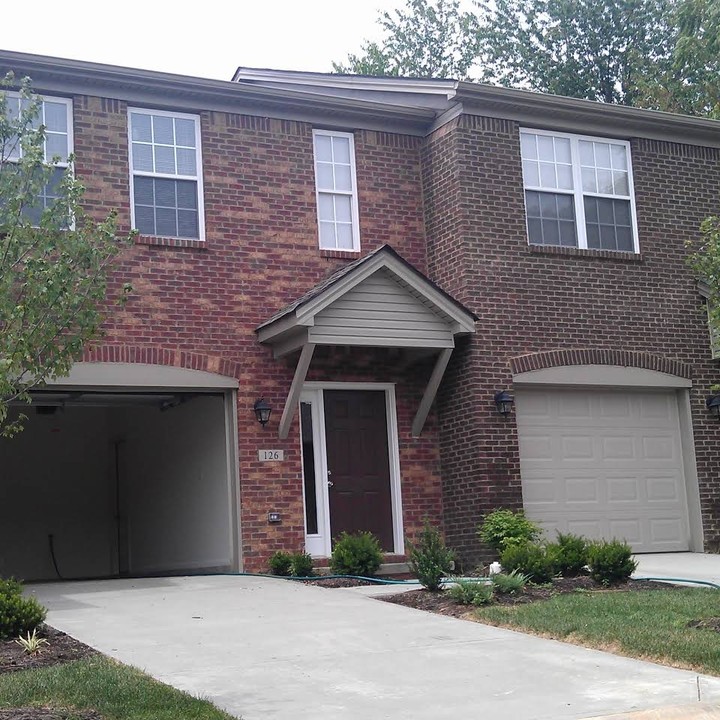 Sandersville Townhomes in Lexington, KY - Building Photo