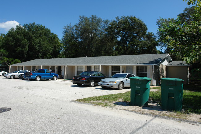 333 S Osceola St in DeLand, FL - Foto de edificio - Building Photo