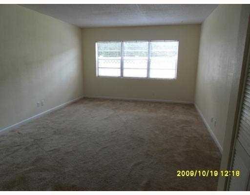 280 S Cypress Rd-Unit -304 in Pompano Beach, FL - Building Photo - Building Photo