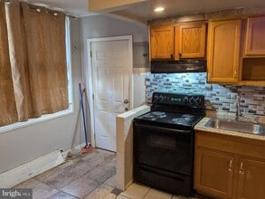 1173 Atlantic Ave in Camden, NJ - Building Photo - Building Photo