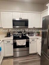 3323 Hardman Way in Eagle Mountain, UT - Building Photo - Building Photo