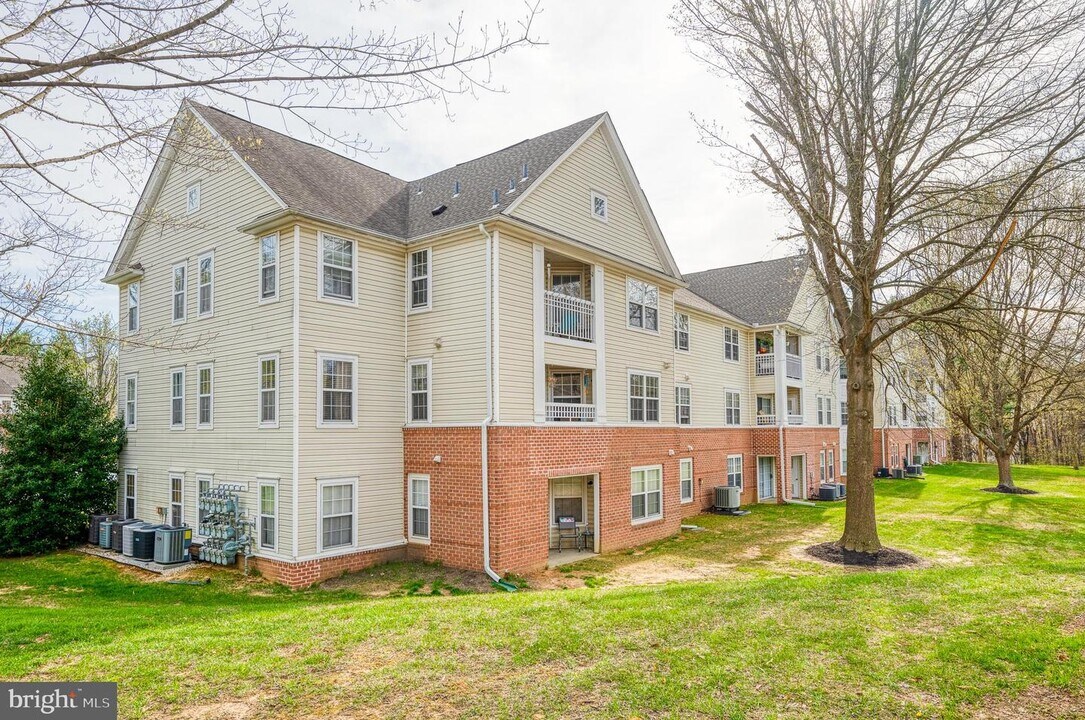 1310 Sheridan Pl-Unit -17 (108) in Bel Air, MD - Foto de edificio