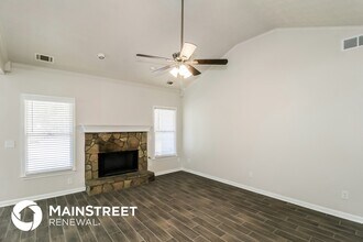 355 Freeman Dr in Covington, GA - Foto de edificio - Building Photo