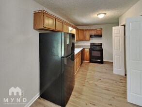 7610 Denon Hills Dr in Charlotte, NC - Building Photo - Building Photo