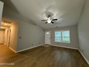 199 Tylers Cove Way in Winnabow, NC - Building Photo - Building Photo
