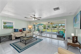 1589 Osprey Ave in Naples, FL - Building Photo - Building Photo
