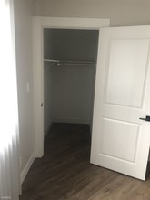 310 S Kenmore Ave-Unit -Apt 304 in Los Angeles, CA - Foto de edificio - Building Photo