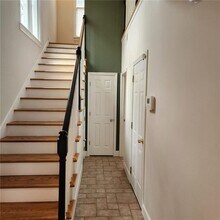 687 Bonaventure Ave NE in Atlanta, GA - Building Photo - Building Photo