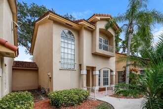 21563 SW 87th Ct in Cutler Bay, FL - Building Photo - Building Photo