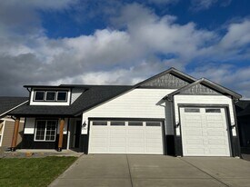 8967 W Cultivator Ave in Rathdrum, ID - Building Photo