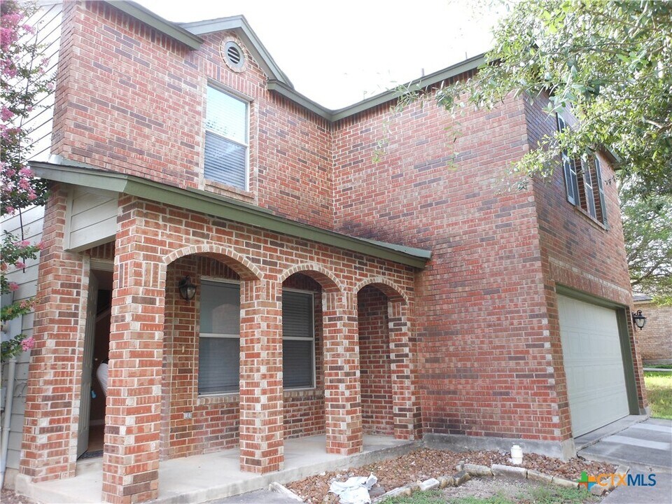 617 San Augustine Blvd in New Braunfels, TX - Building Photo