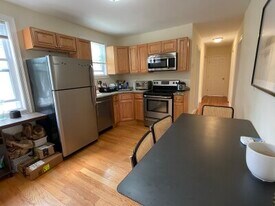 6 Nashua St, Unit 2 in Somerville, MA - Building Photo