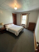706 South St in Waterloo, IA - Building Photo - Building Photo