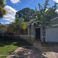 7747 Greenboro Dr in Melbourne, FL - Building Photo