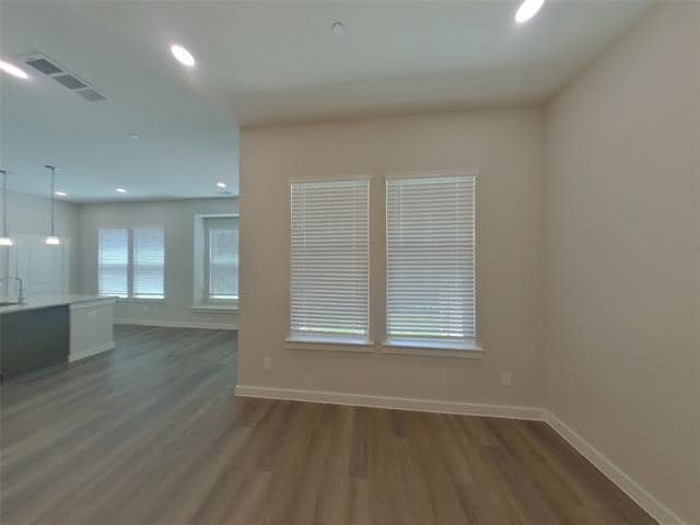 209 Ledburn Ct in Saginaw, TX - Building Photo - Building Photo