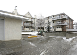 Killarney Meadows in Calgary, AB - Building Photo - Building Photo