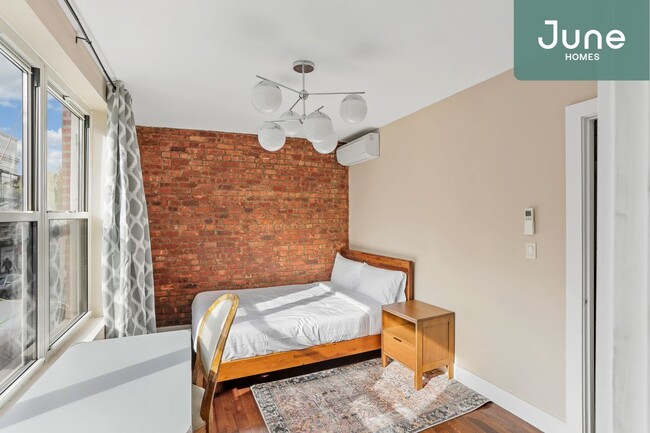 2141 Cortelyou Rd-Unit -A in Brooklyn, NY - Building Photo - Building Photo